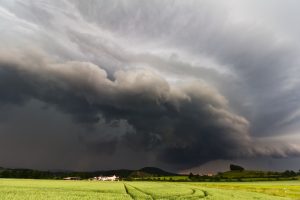 Thunderstorm moving in