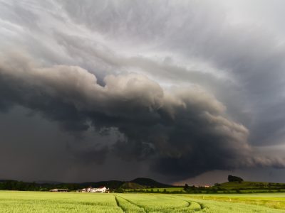 Thunderstorm moving in